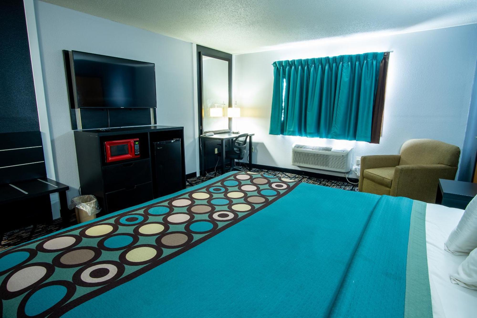 Coratel Inn & Suites By Jasper New Richmond Экстерьер фото
