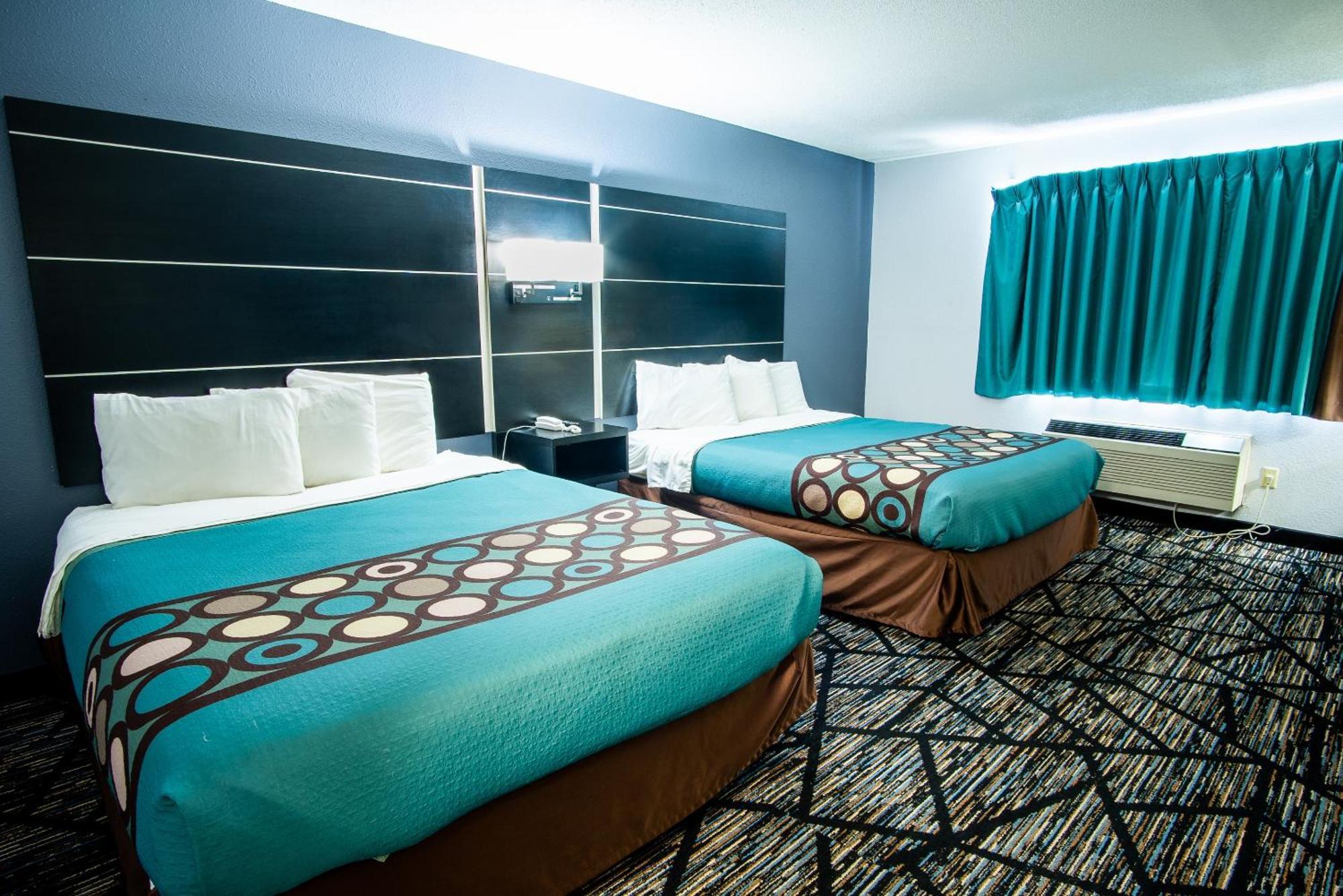 Coratel Inn & Suites By Jasper New Richmond Экстерьер фото